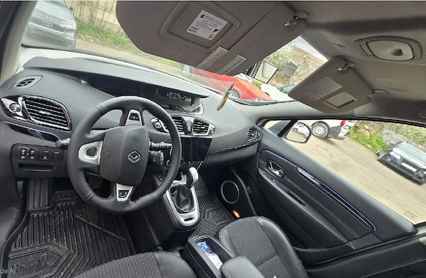 RENAULT Scenic 2012 — imagine 8