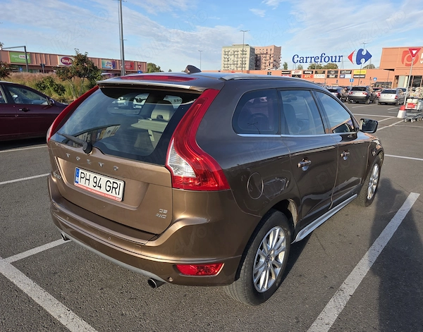 VOLVO XC60 2010 — imagine 4
