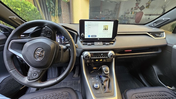 TOYOTA RAV4 2023 — imagine 2