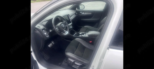 VOLVO XC40 2021 — imagine 5