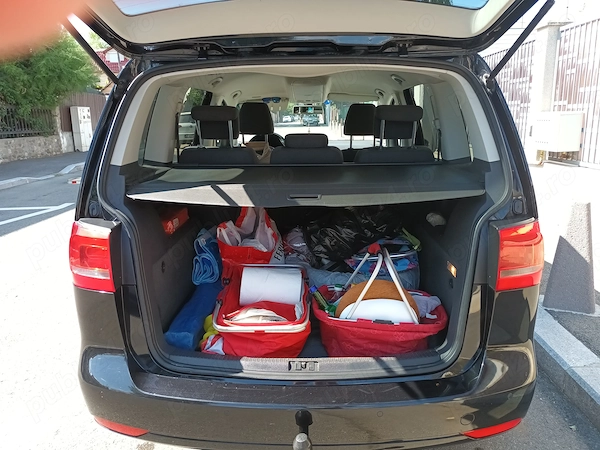 VOLKSWAGEN Touran 2012 — imagine 5