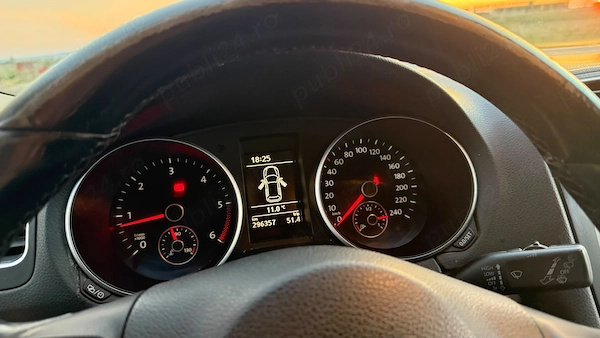 VOLKSWAGEN Golf 2012 — imagine 6
