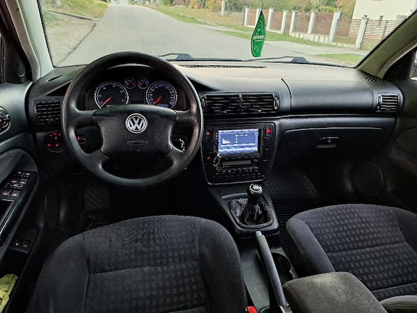 vând schimb vw passat