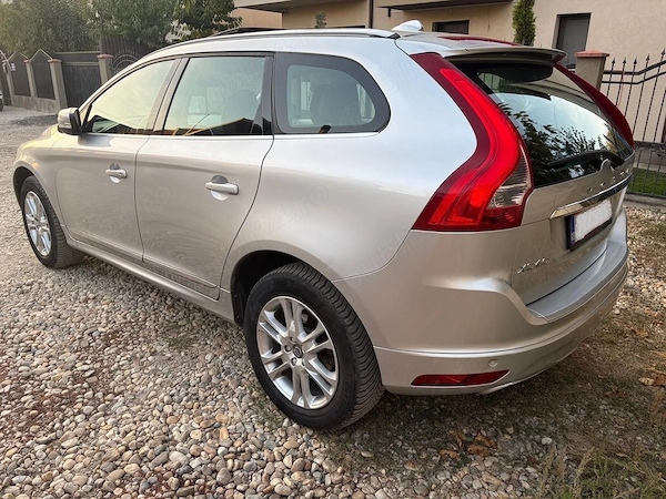 VOLVO XC60 2016 — imagine 3