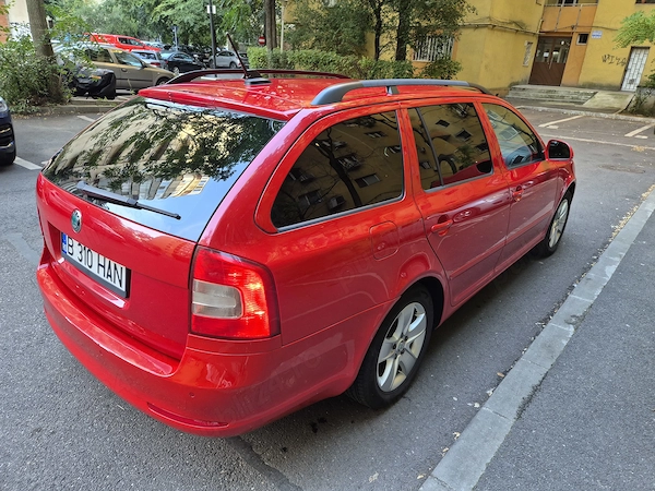 SKODA Octavia 2013 — imagine 5