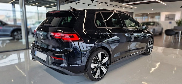 VOLKSWAGEN Golf 2022 — imagine 4