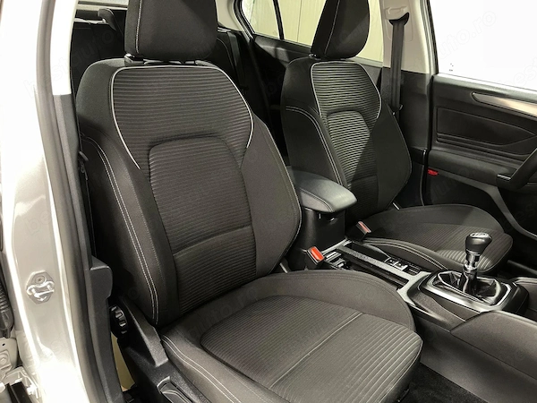 FORD Focus 2023 — imagine 9