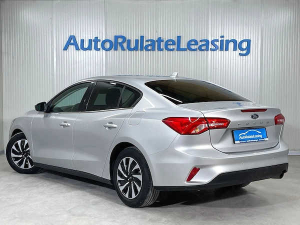 FORD Focus 2023 — imagine 4