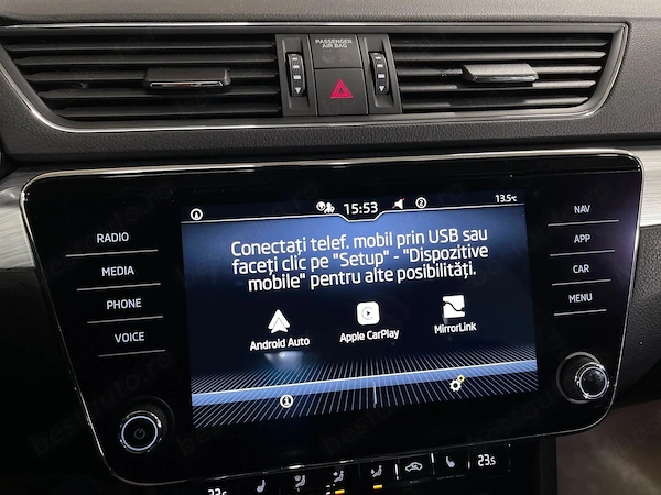 SKODA Superb 2023 — imagine 13
