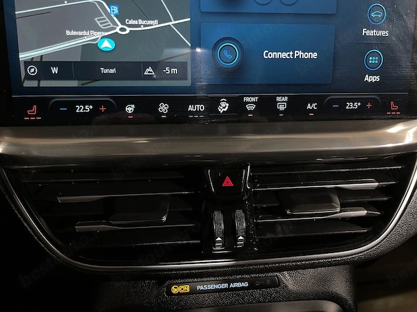 FORD Focus 2023 — imagine 20