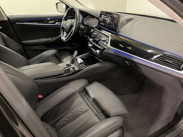 BMW Seria 5 2021 — imagine 11