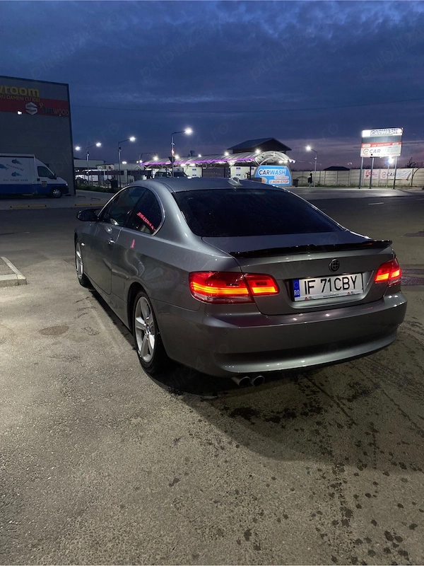 BMW Seria 3 2009 — imagine 5