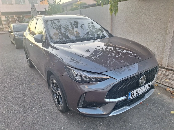 MG HS 2023 — imagine 7