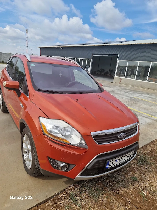 FORD Kuga 2011 — imagine 2