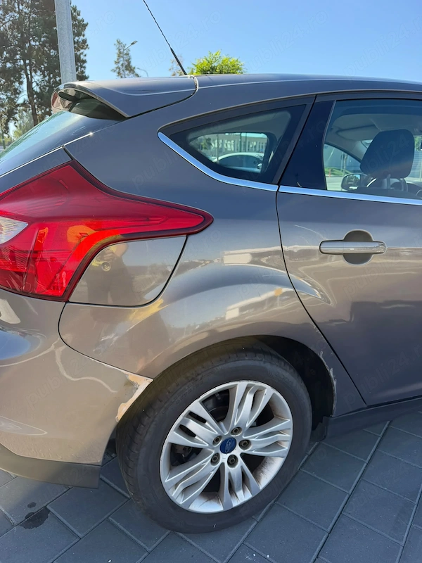FORD Focus 2011 — imagine 7