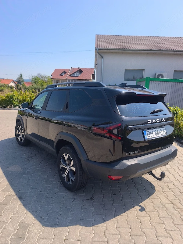 DACIA Bigster 2025 — imagine 2