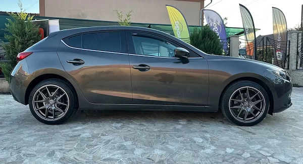 MAZDA 3 2016 — imagine 8