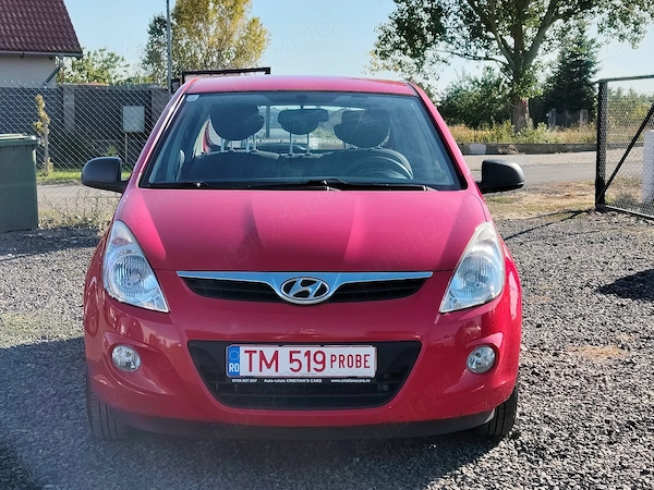 HYUNDAI i20 2010 — imagine 4