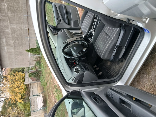 FORD Focus 2008 — imagine 5