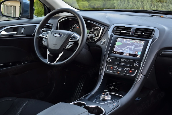 FORD Mondeo 2022 — imagine 6