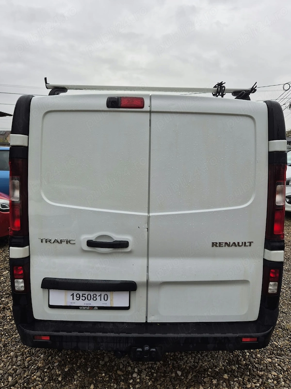 RENAULT Trafic 2016 — imagine 7