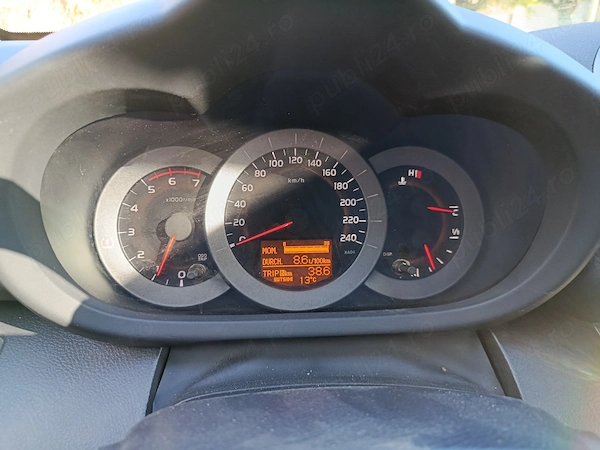 TOYOTA RAV4 2007 — imagine 3