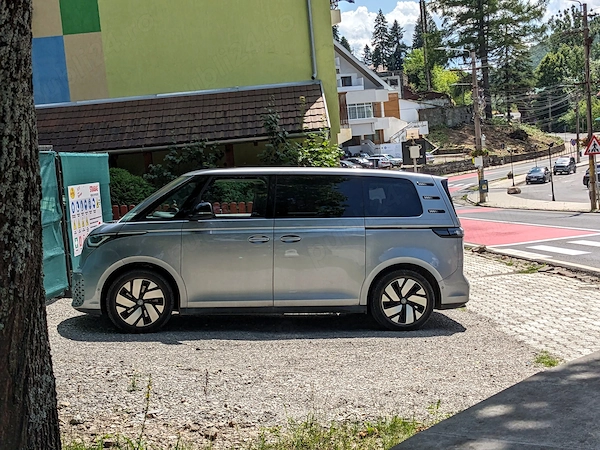 VOLKSWAGEN  2023 — imagine 3