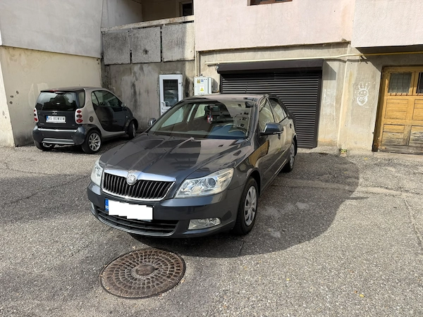 SKODA Octavia 2012 — imagine 3