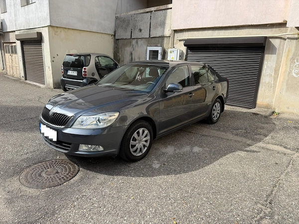 SKODA Octavia 2012 — imagine 5