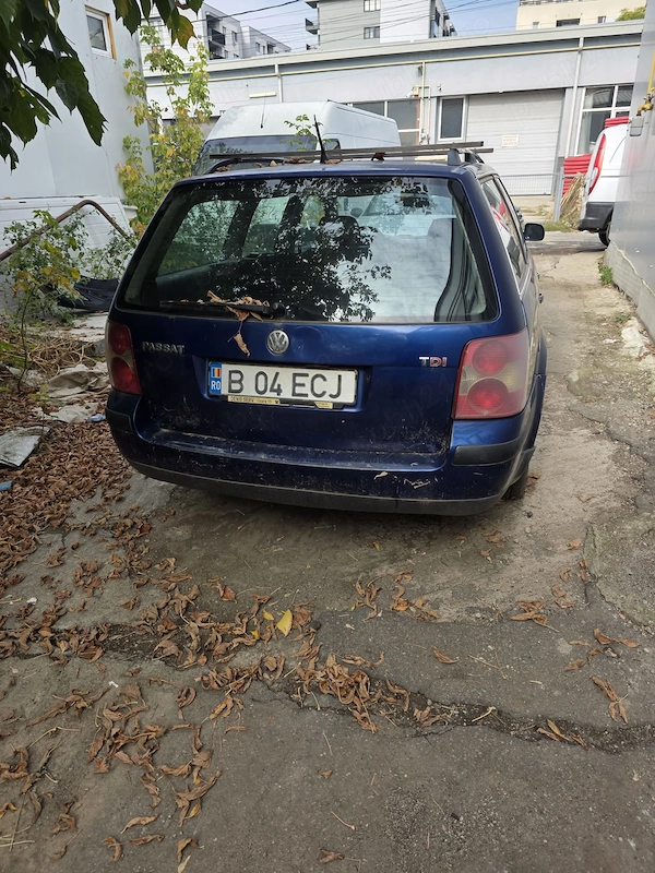 VOLKSWAGEN Passat 2001 — imagine 2