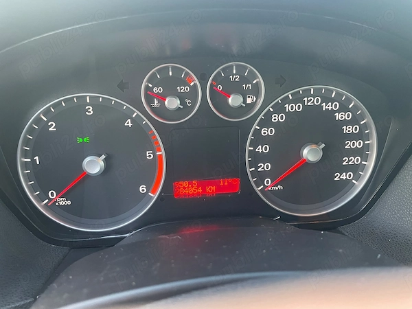 FORD Focus 2007 — imagine 5