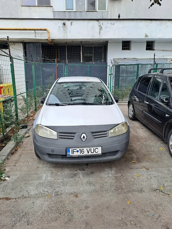 RENAULT Megane