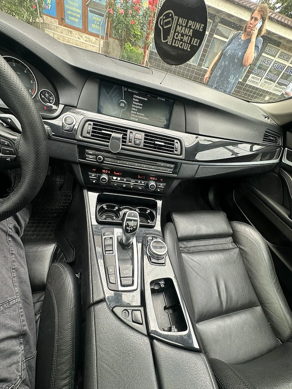 BMW 5 Series 2012 — imagine 3