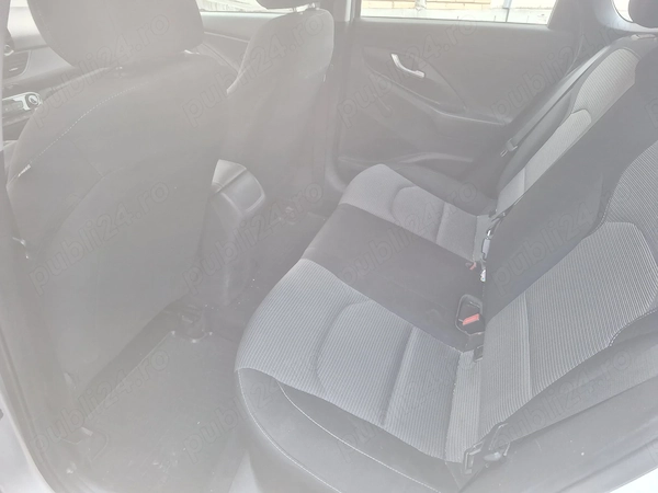 HYUNDAI i30 2019 — imagine 24