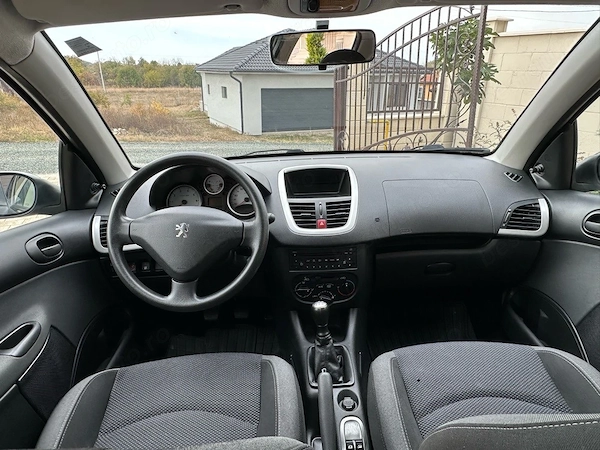 PEUGEOT 206 2011 — imagine 5