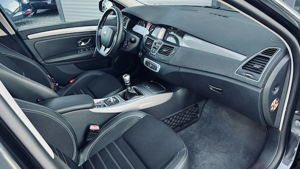 RENAULT Laguna 2015 — imagine 6