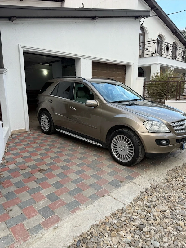 MERCEDES-BENZ ML-Class
