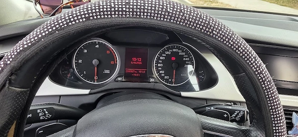 AUDI A4 2011 — imagine 2