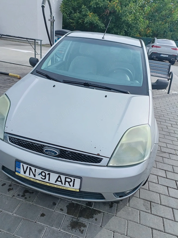 FORD Fiesta 2002 — imagine 5
