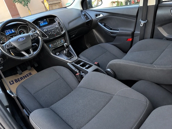 FORD Focus 2018 — imagine 7