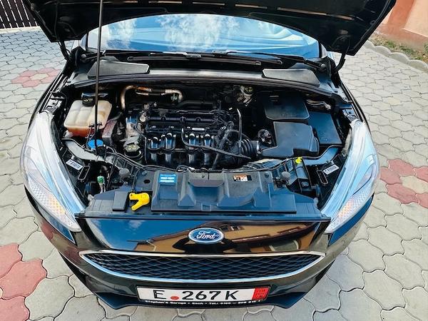 FORD Focus 2018 — imagine 10