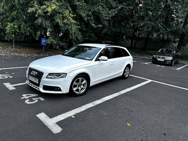 AUDI A4 2012 — imagine 8