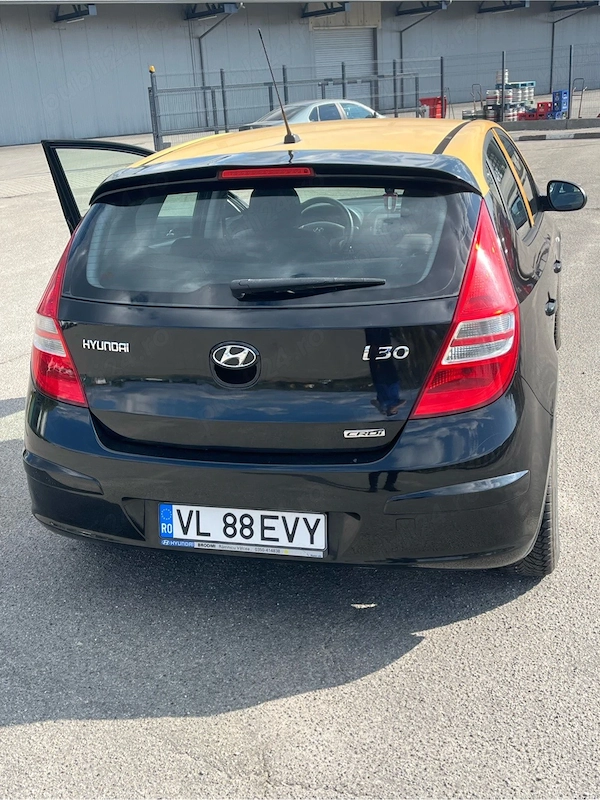 HYUNDAI i30 2010 — imagine 5