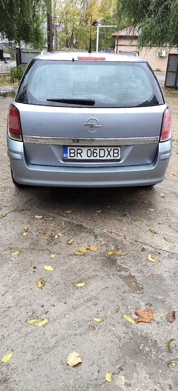 OPEL Astra 2005 — imagine 4