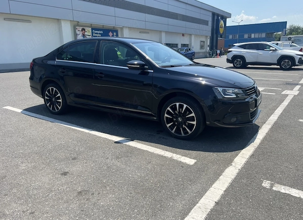 VOLKSWAGEN Jetta 2014 — imagine 3