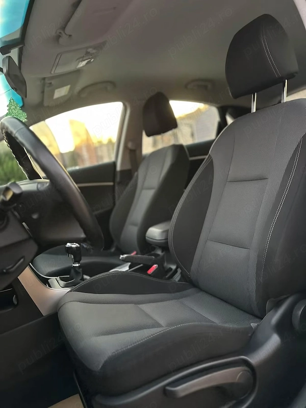 HYUNDAI i30 2015 — imagine 9
