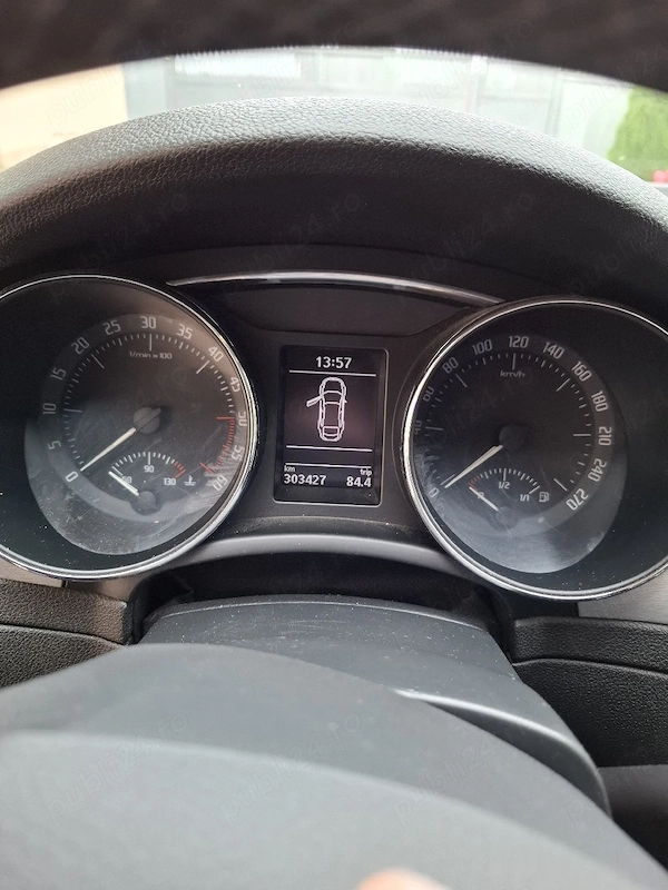 SKODA Superb 2014 — imagine 6