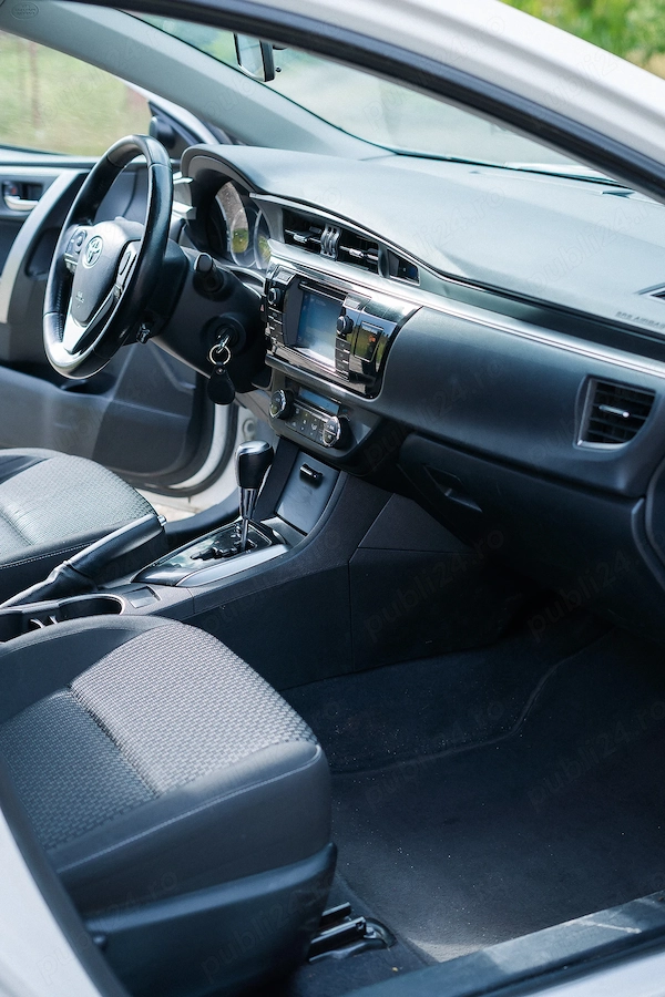 TOYOTA Corolla 2013 — imagine 6