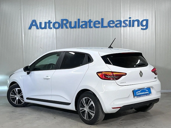RENAULT Clio 2023 — imagine 4