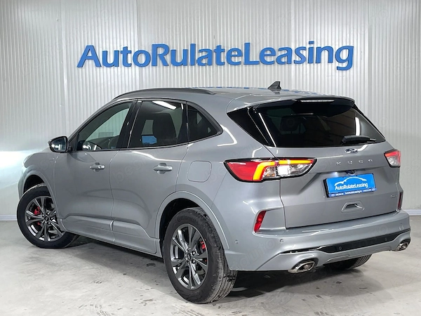 FORD Kuga 2022 — imagine 4